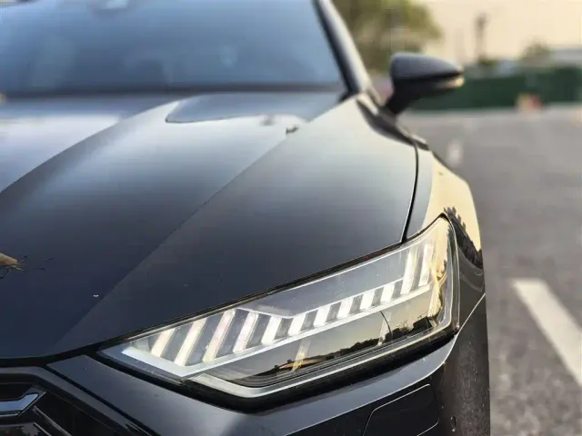 Audi A7L — Фото автомобиля 14