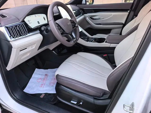 BYD Song PLUS — Фото автомобиля 7