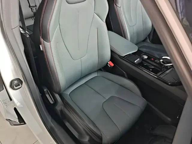 Geely Boyue — Фото автомобиля 24
