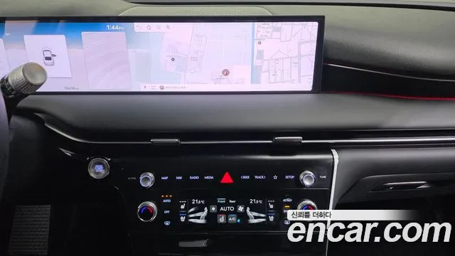 Genesis G80 RG3 — Фото автомобиля 15