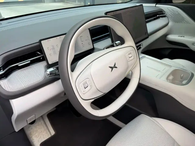 Xpeng G6 — Фото автомобиля 9