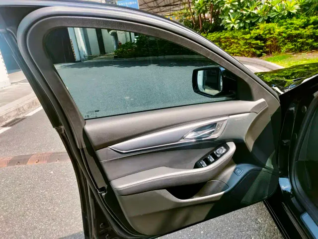 Cadillac CT5 — Фото автомобиля 12