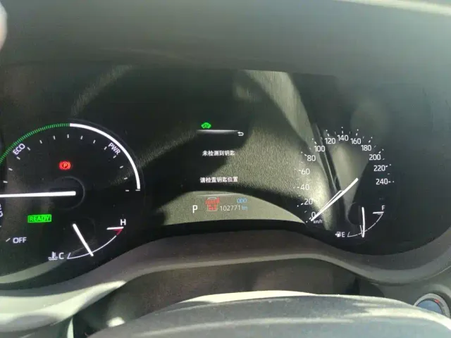 Toyota Sienna — Фото автомобиля 14