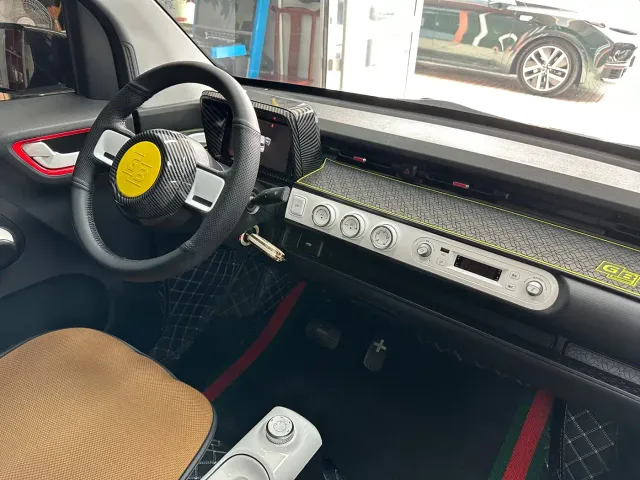 Wuling Hongguang Mini EV — Фото автомобиля 20