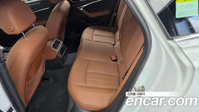 Audi A6 C8 — Фото автомобиля 16
