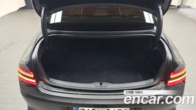 Genesis G80 RG3 — Фото автомобиля 20