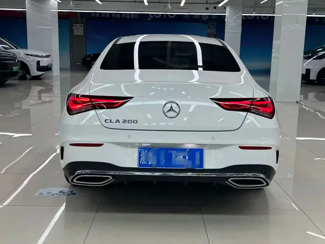 Mercedes-Benz CLA-Class — Фото автомобиля 3