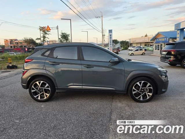 Hyundai Kona Новый Kona Бензин 1.6 Turbo 4WD — Фото автомобиля 4