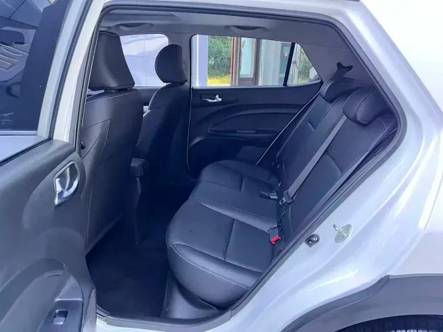 Kia KX1 — Фото автомобиля 12