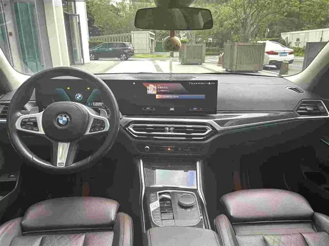 BMW 3 Series — Фото автомобиля 5