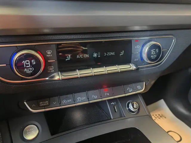 Audi Q5L Sportback — Фото автомобиля 7