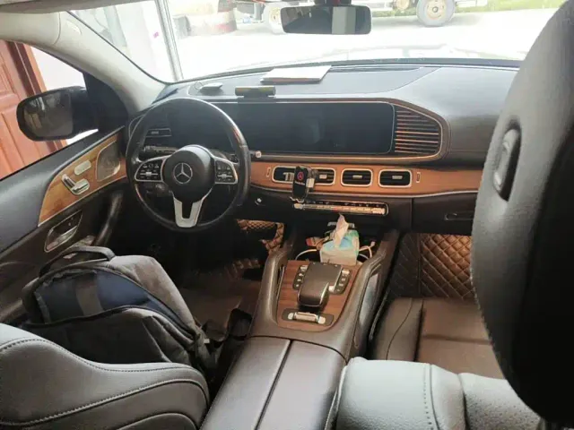 Mercedes-Benz GLE-Class — Фото автомобиля 12
