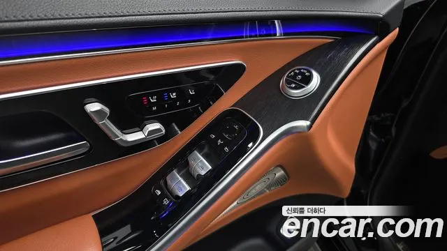 Mercedes-Benz S-Class S-класс W223 — Фото автомобиля 25