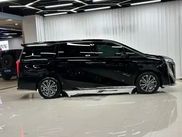 GAC Trumpchi M8 — Фото автомобиля 7