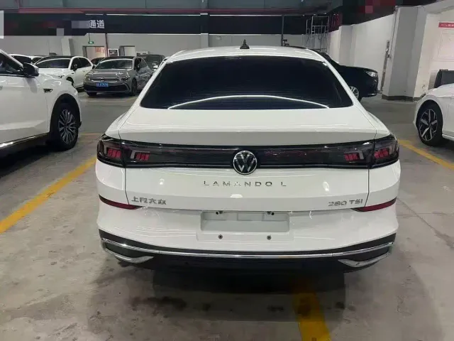 Volkswagen Lamando — Фото автомобиля 9