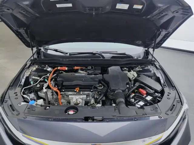 Honda Accord — Фото автомобиля 10