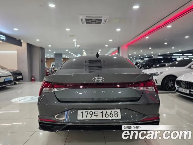 Hyundai AVANTE Avante (CN7) — Фото автомобиля 5