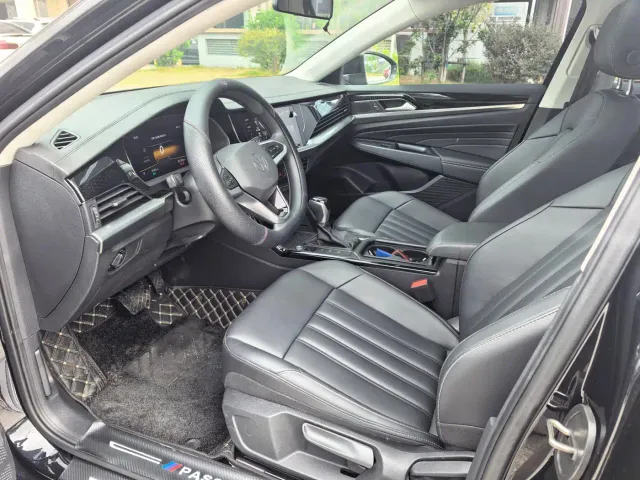 Volkswagen Passat — Фото автомобиля 8