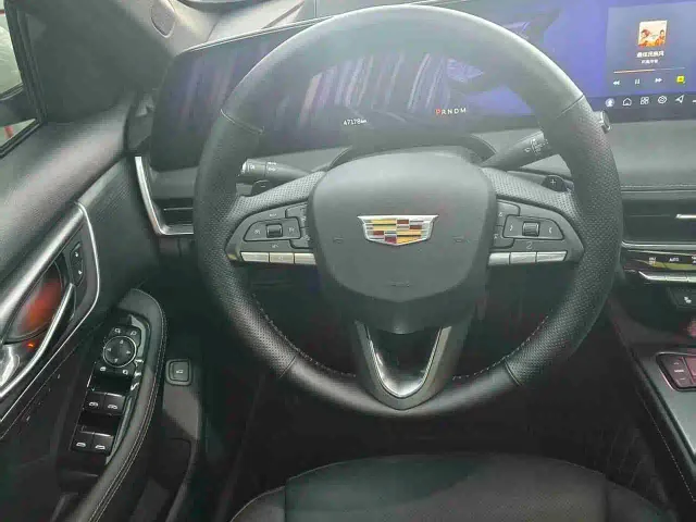 Cadillac CT5 — Фото автомобиля 8