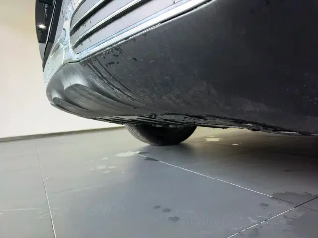 Mercedes-Benz EQE SUV — Фото автомобиля 7