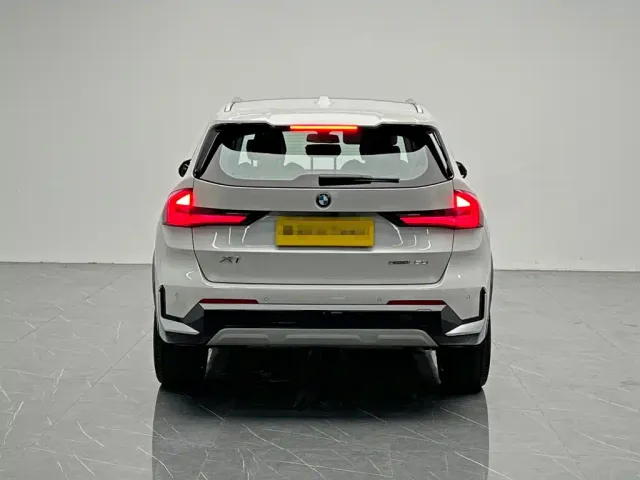 BMW X1 — Фото автомобиля 5
