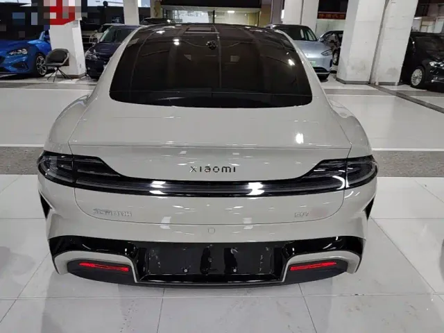Xiaomi SU7 — Фото автомобиля 5