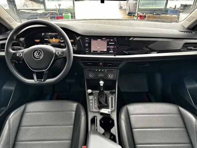 Volkswagen Lavida — Фото автомобиля 11