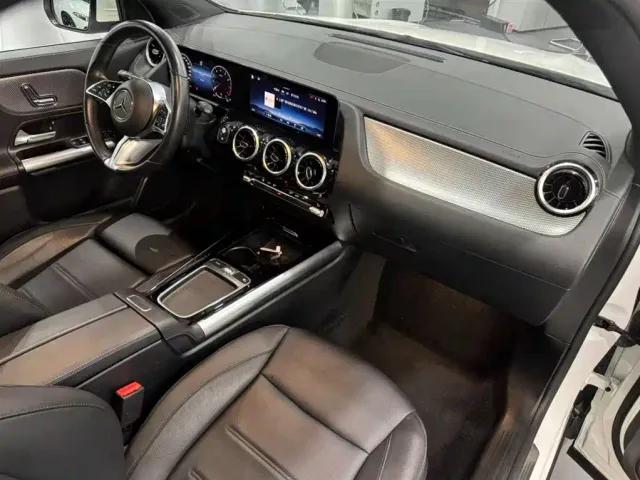 Mercedes-Benz GLA-Class — Фото автомобиля 20