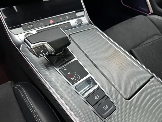 Audi A7L — Фото автомобиля 18