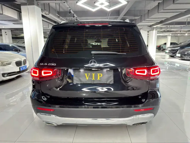 Mercedes-Benz GLB-Class — Фото автомобиля 5