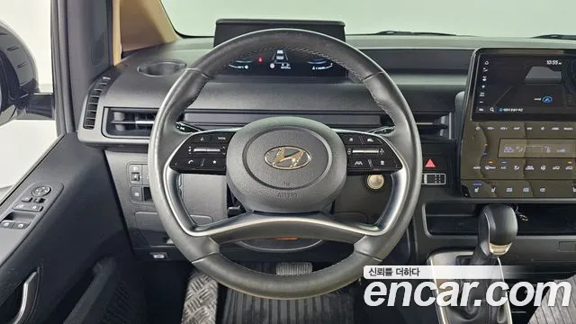 Hyundai Staria Staria 4WD Tourer 9 мест — Фото автомобиля 16