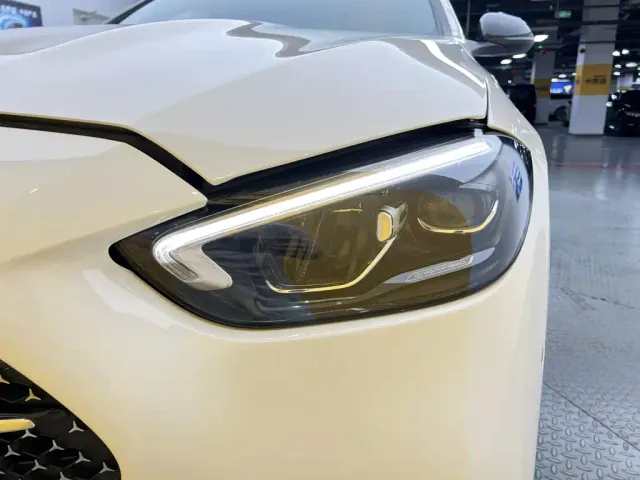 Mercedes-Benz C-Class — Фото автомобиля 7