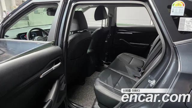 Kia Seltos Новый Seltos Бензин 2.0 2WD — Фото автомобиля 11