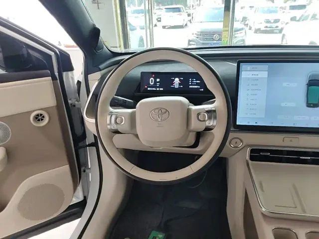 Toyota BoZhi 3X — Фото автомобиля 10