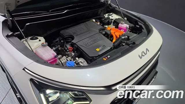 Kia Niro The All New Niro Signature — Фото автомобиля 4