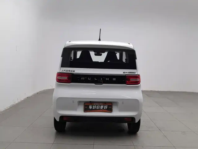 Wuling Hongguang Mini EV — Фото автомобиля 4