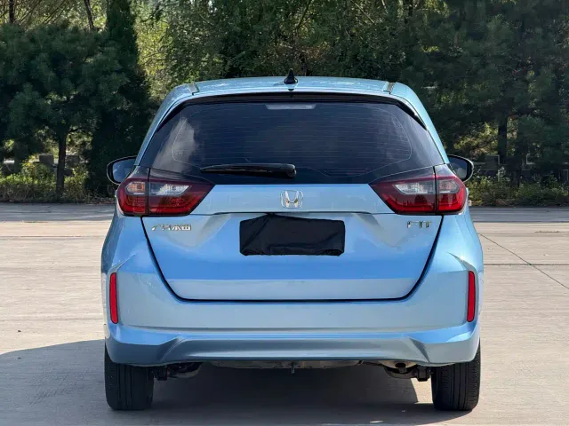 Honda Fit — Фото автомобиля 5