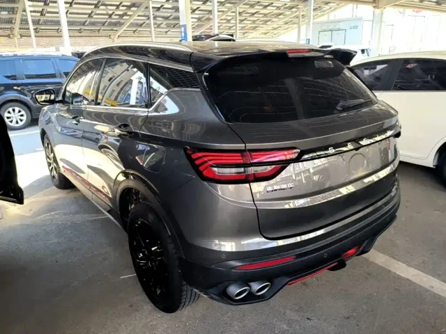 Geely Binyue — Фото автомобиля 4