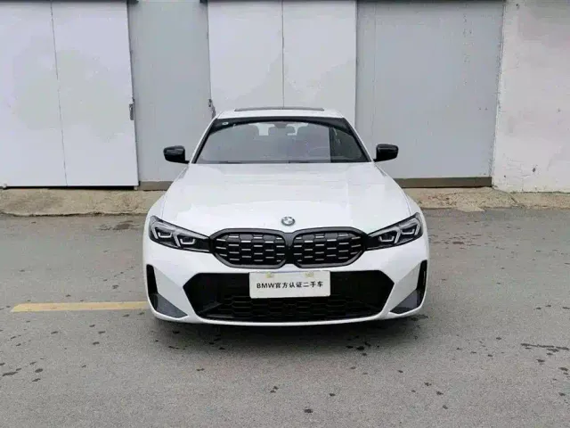 BMW 3 Series — Фото автомобиля 2