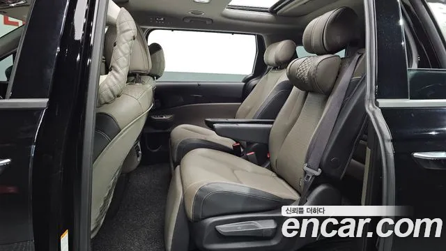 Kia Carnival 4th Gen — Фото автомобиля 17