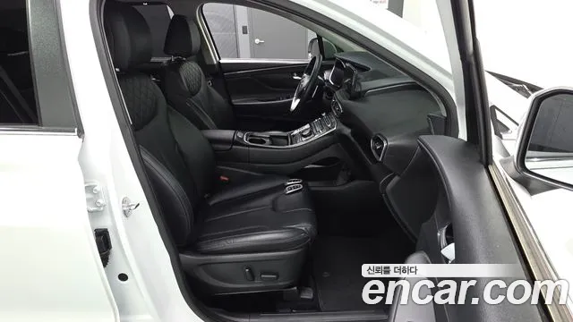 Hyundai Santafe Новый Santa Fe Бензин 2.5T 4WD — Фото автомобиля 12