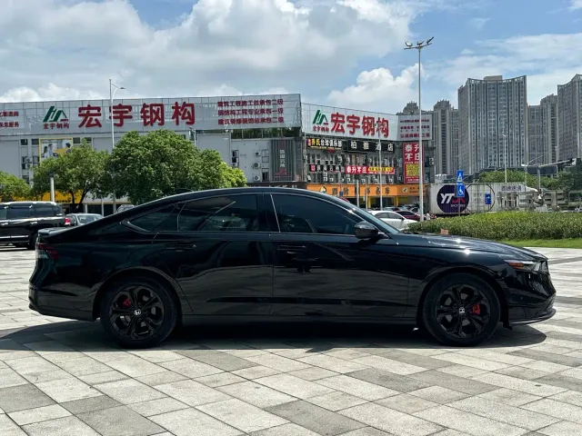 Honda Accord 2024 260TURBO Luxury Edition — Фото автомобиля 5