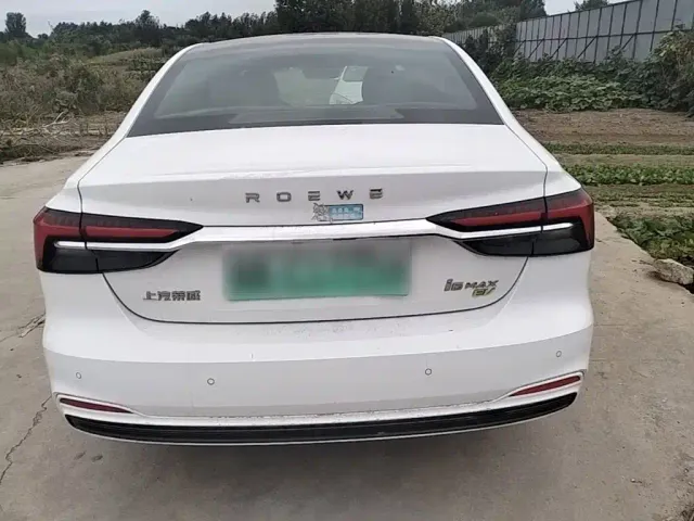 Roewe i6 MAX EV — Фото автомобиля 5
