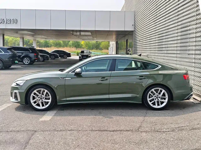 Audi A5 — Фото автомобиля 3