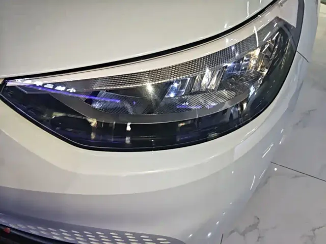 Volkswagen ID.3 — Фото автомобиля 23