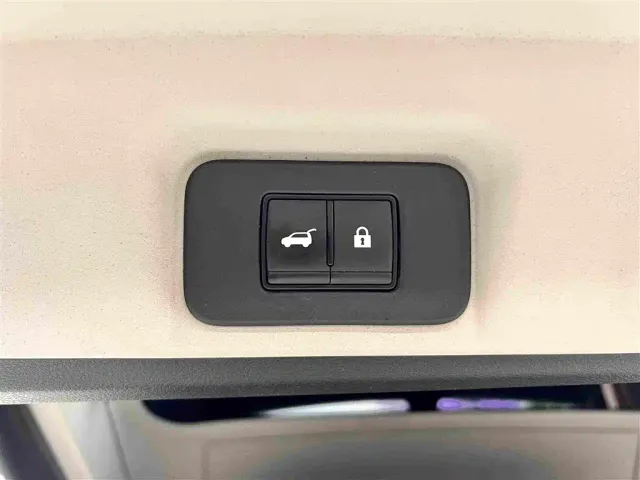 Nissan Ariya — Фото автомобиля 23