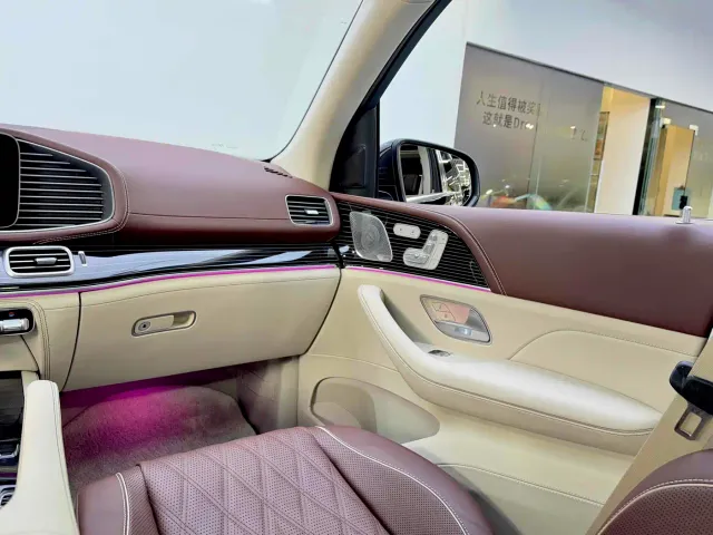Mercedes-Benz Maybach GLS — Фото автомобиля 17