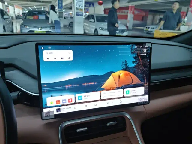 Geely Galaxy L6 — Фото автомобиля 12