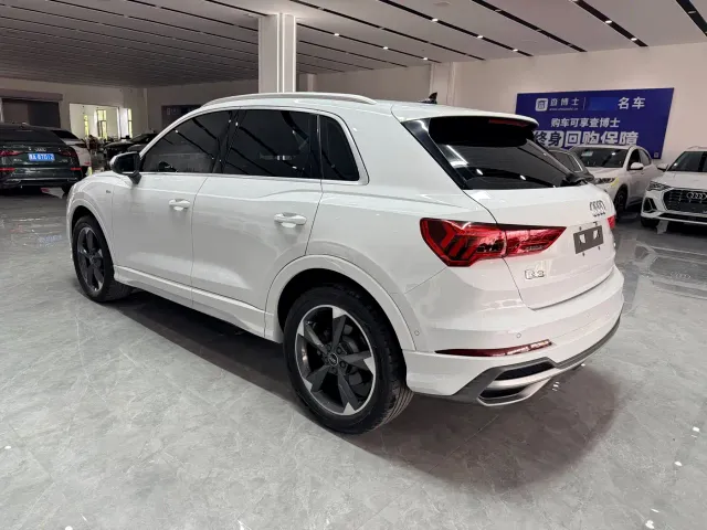 Audi Q3 — Фото автомобиля 6