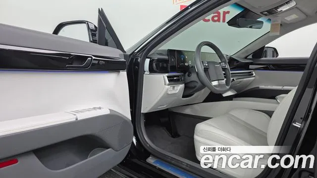 Hyundai Grandeur Grandeur (GN7) 2.5 Бензин 2WD — Фото автомобиля 25